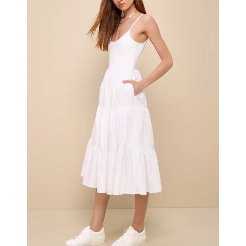 Lulus Lovable Cutie White Sleeveless Tiered Midi Dress With Pockets NWT